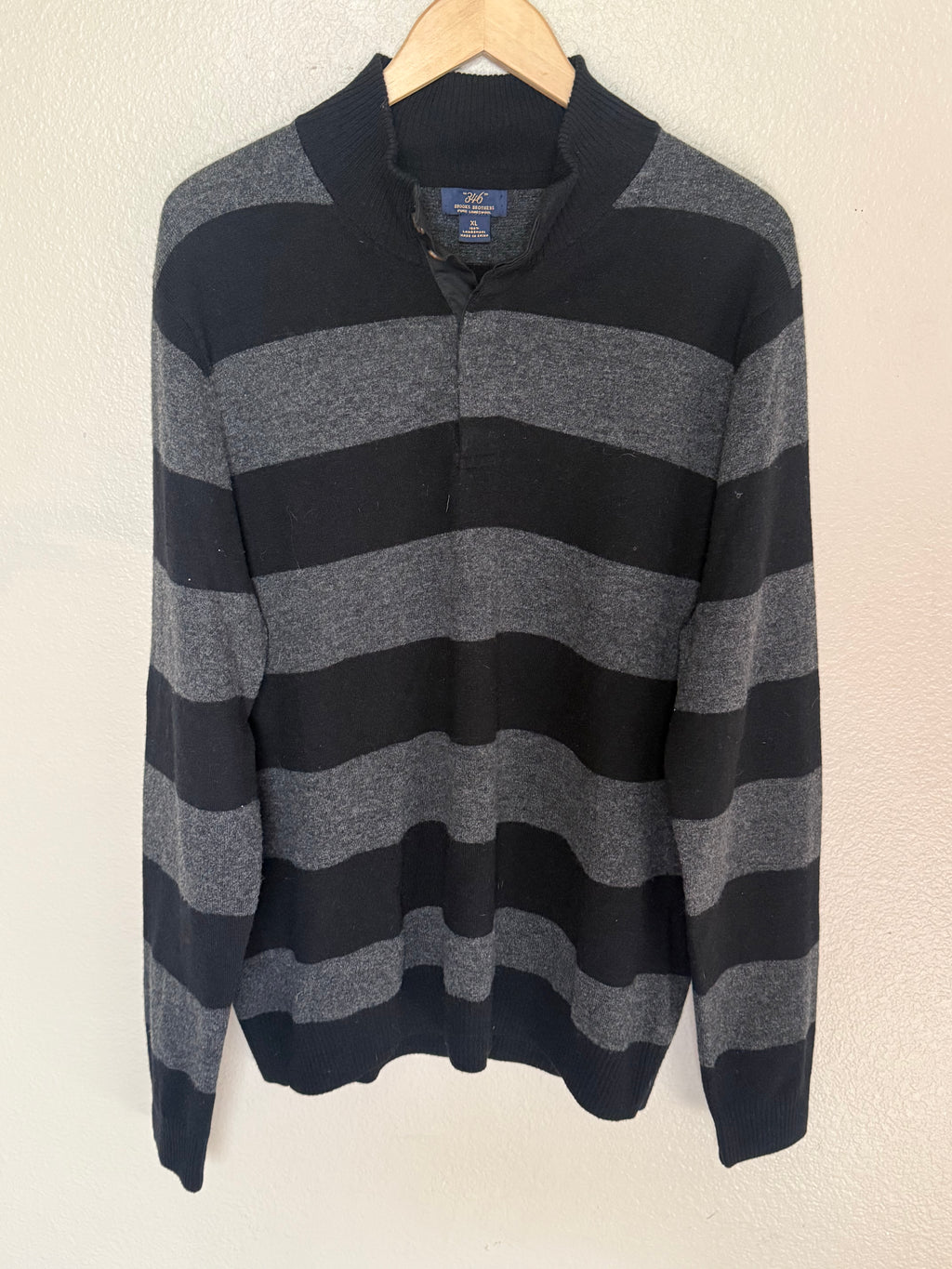 Brooks Brothers 100% Lambswool XL Grey and Black Striped Collared Sweater