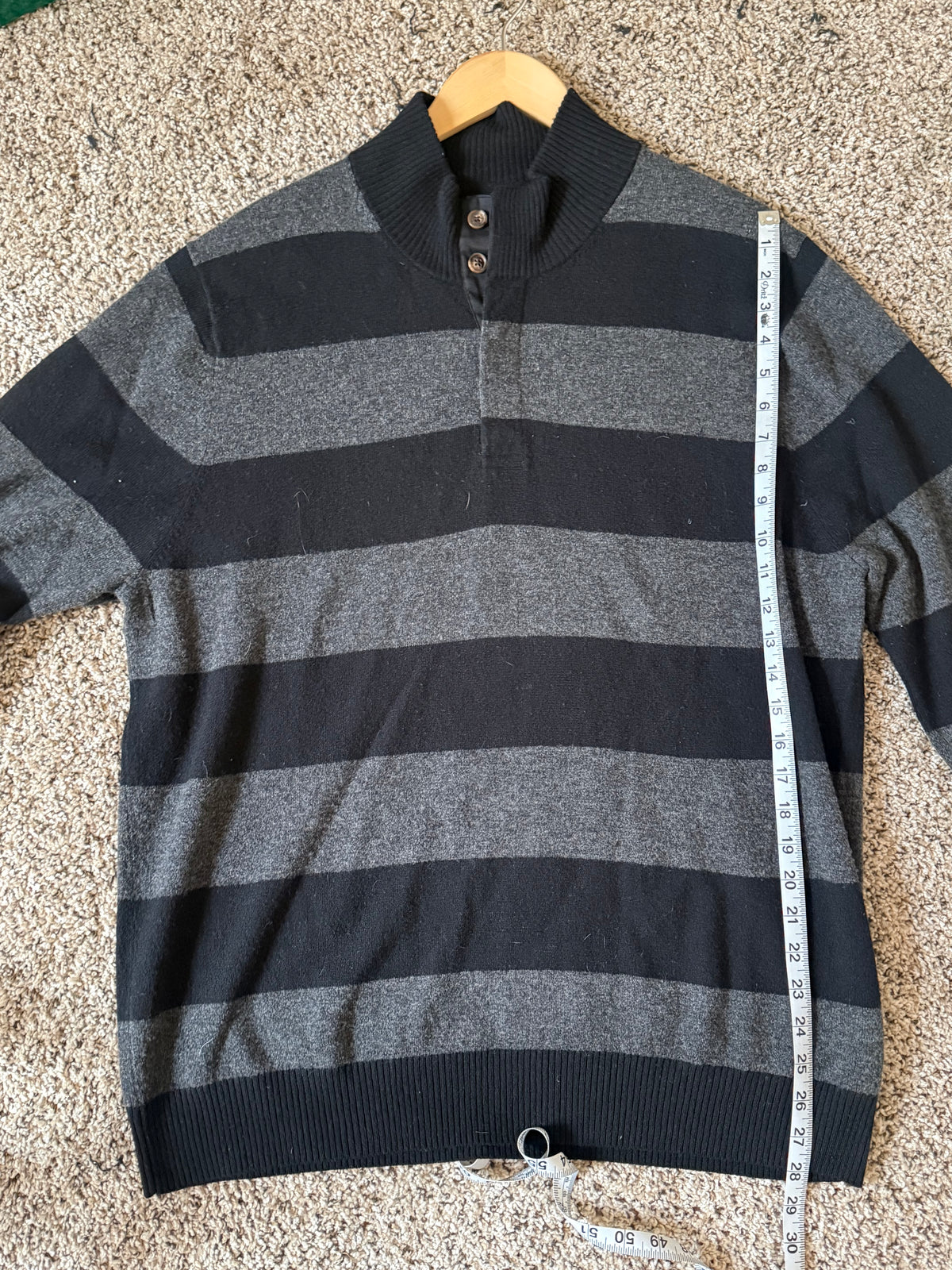 Brooks Brothers 100% Lambswool XL Grey and Black Striped Collared Sweater