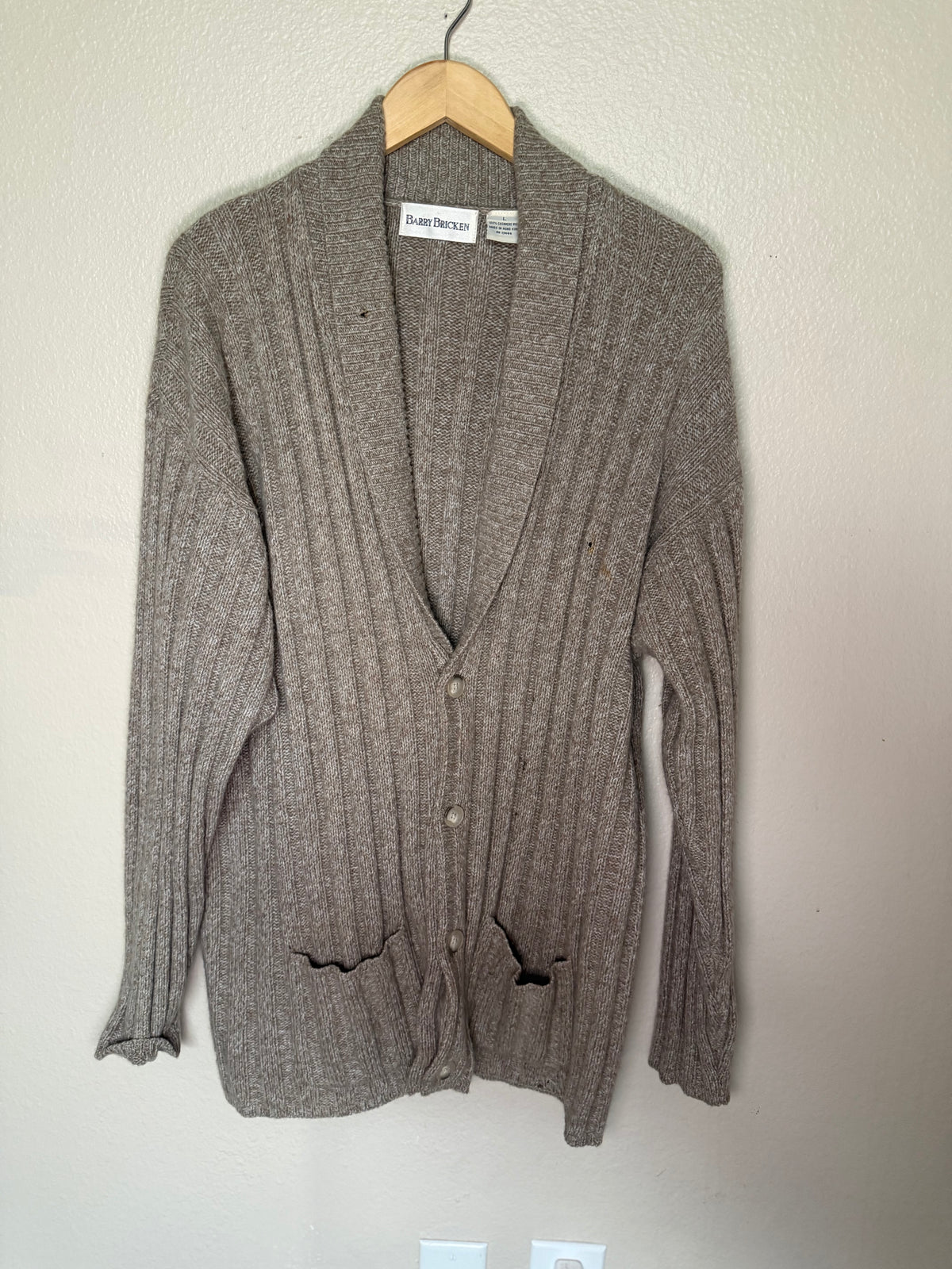 Barry Bracken 100% Cashmere L Tan Cardigan