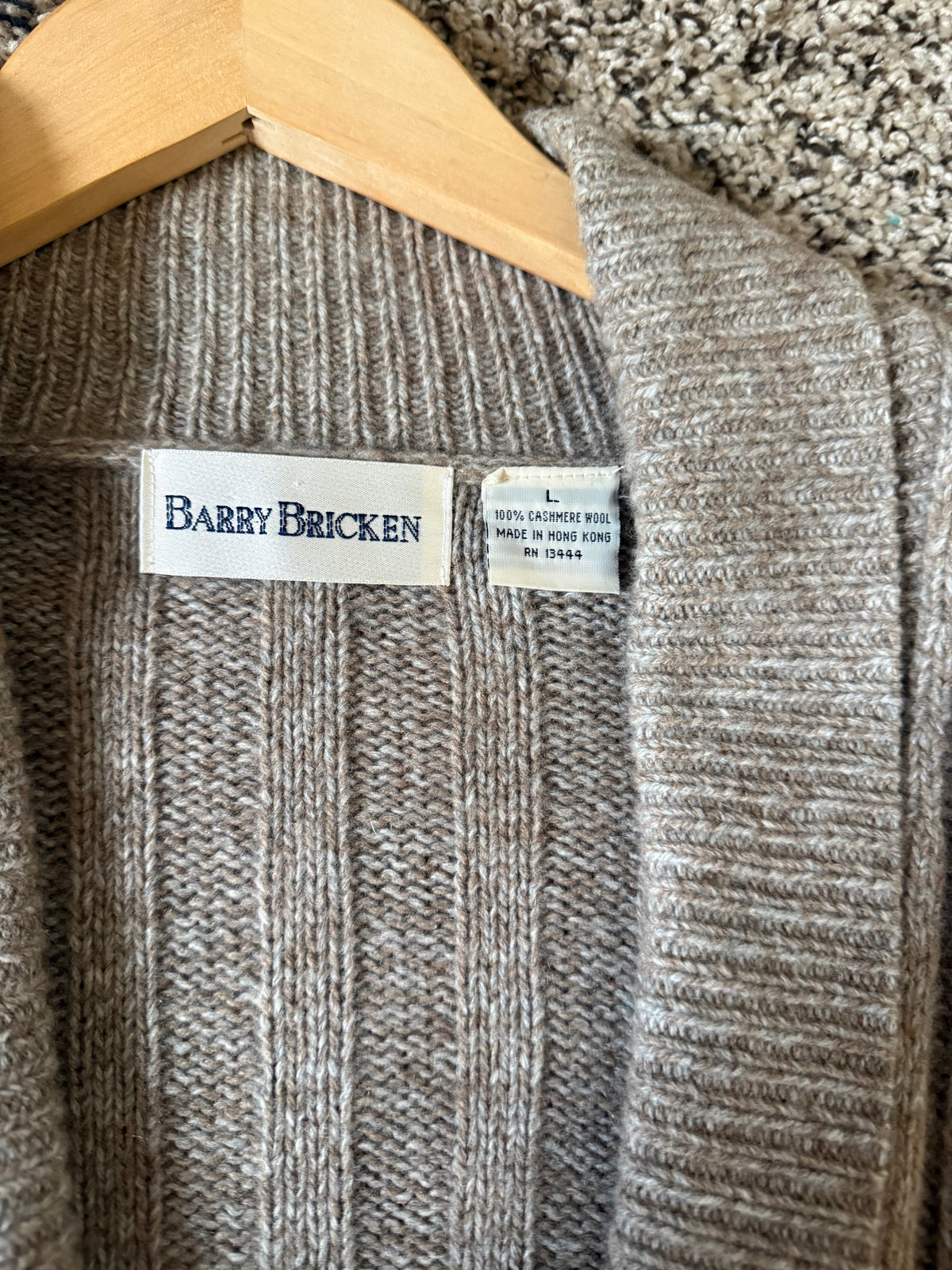 Barry Bracken 100% Cashmere L Tan Cardigan