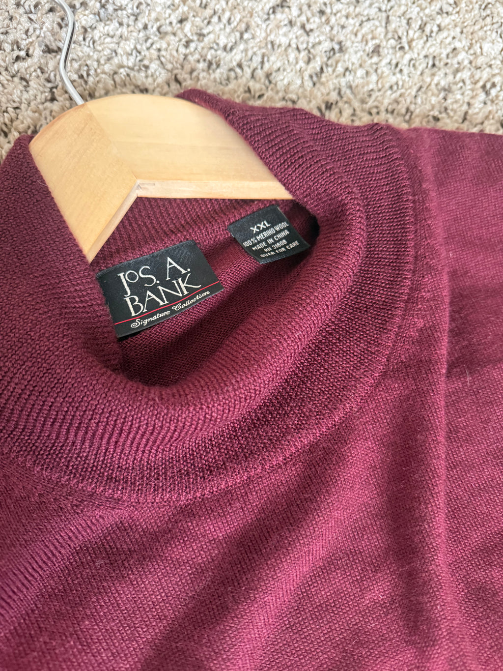 Jos. A Bank 100% Merino Wool XXL Maroon Mock Neck Longsleeve
