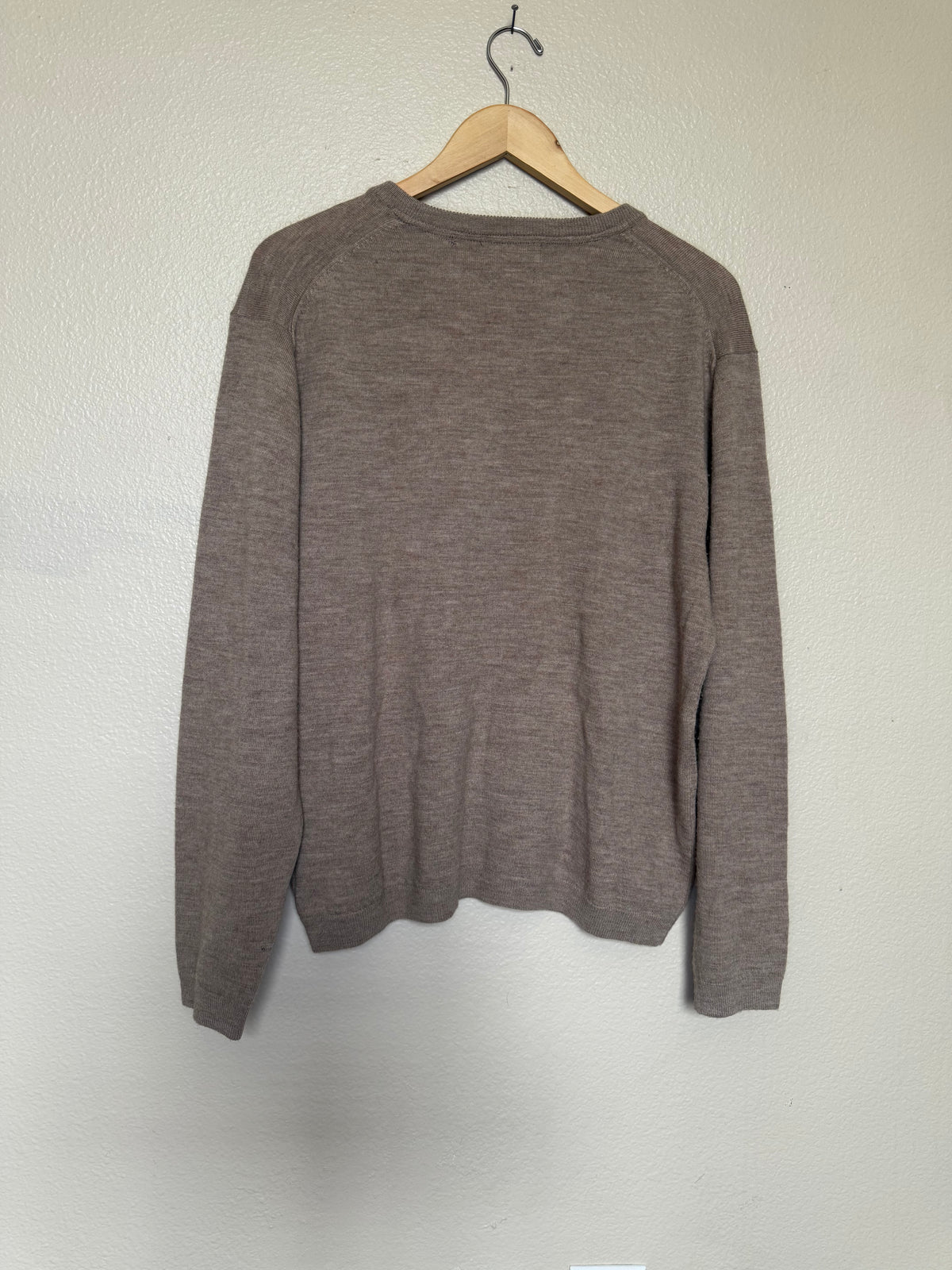 Alan Flusser 100% Merino Wool L Tan V-Neck Sweater