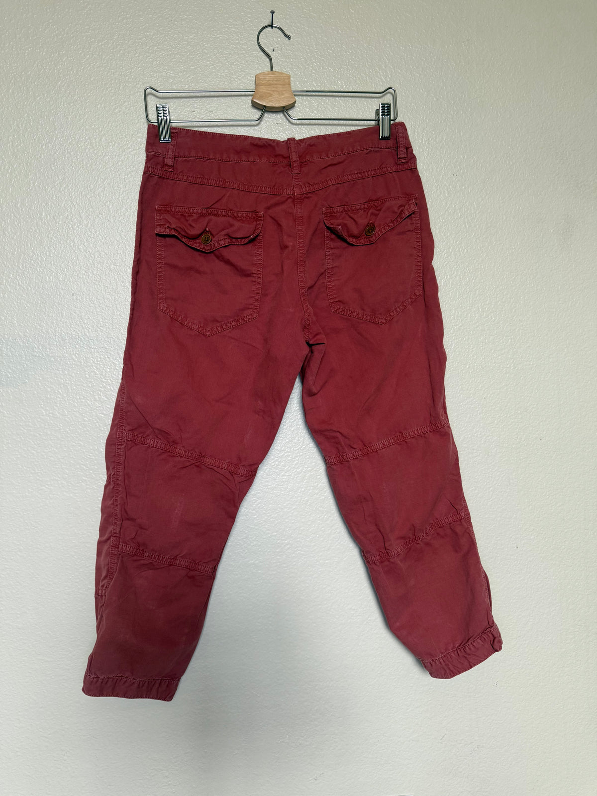 J. Crew 64% Cotton 36% Linen Size 4 Pastel Red Capri Pants