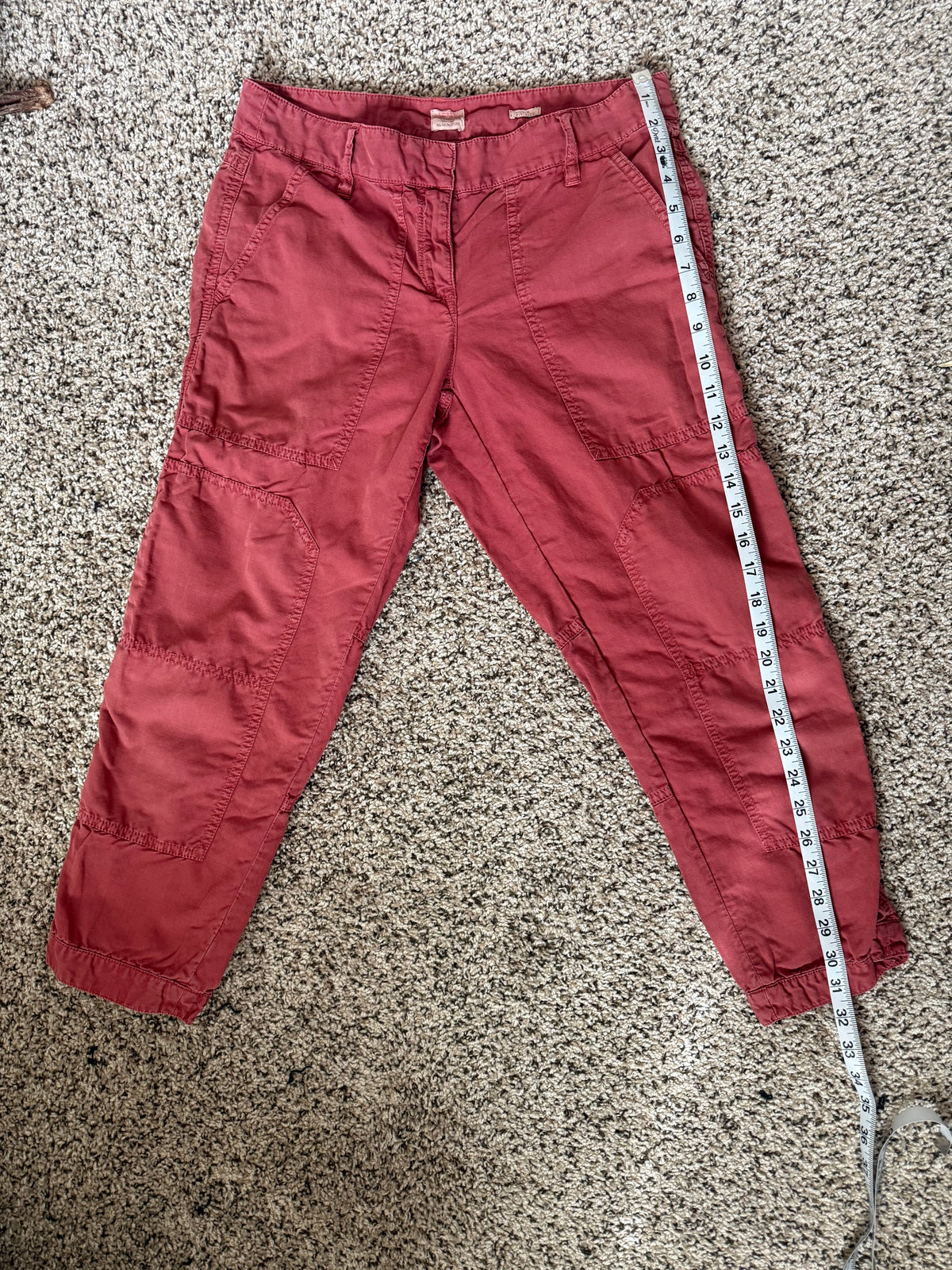 J. Crew 64% Cotton 36% Linen Size 4 Pastel Red Capri Pants
