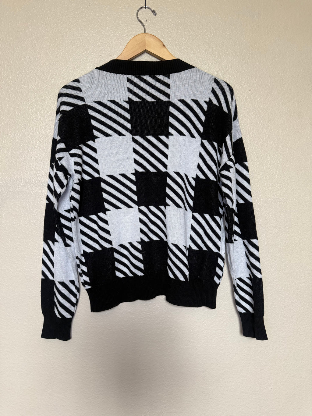 Belle by Beldini 60% Cotton 40% Viscose L Black and White Square Pattern Sweater