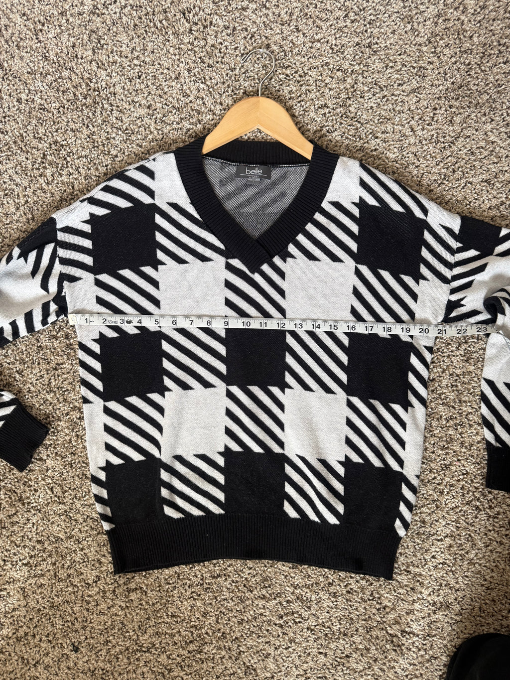 Belle by Beldini 60% Cotton 40% Viscose L Black and White Square Pattern Sweater