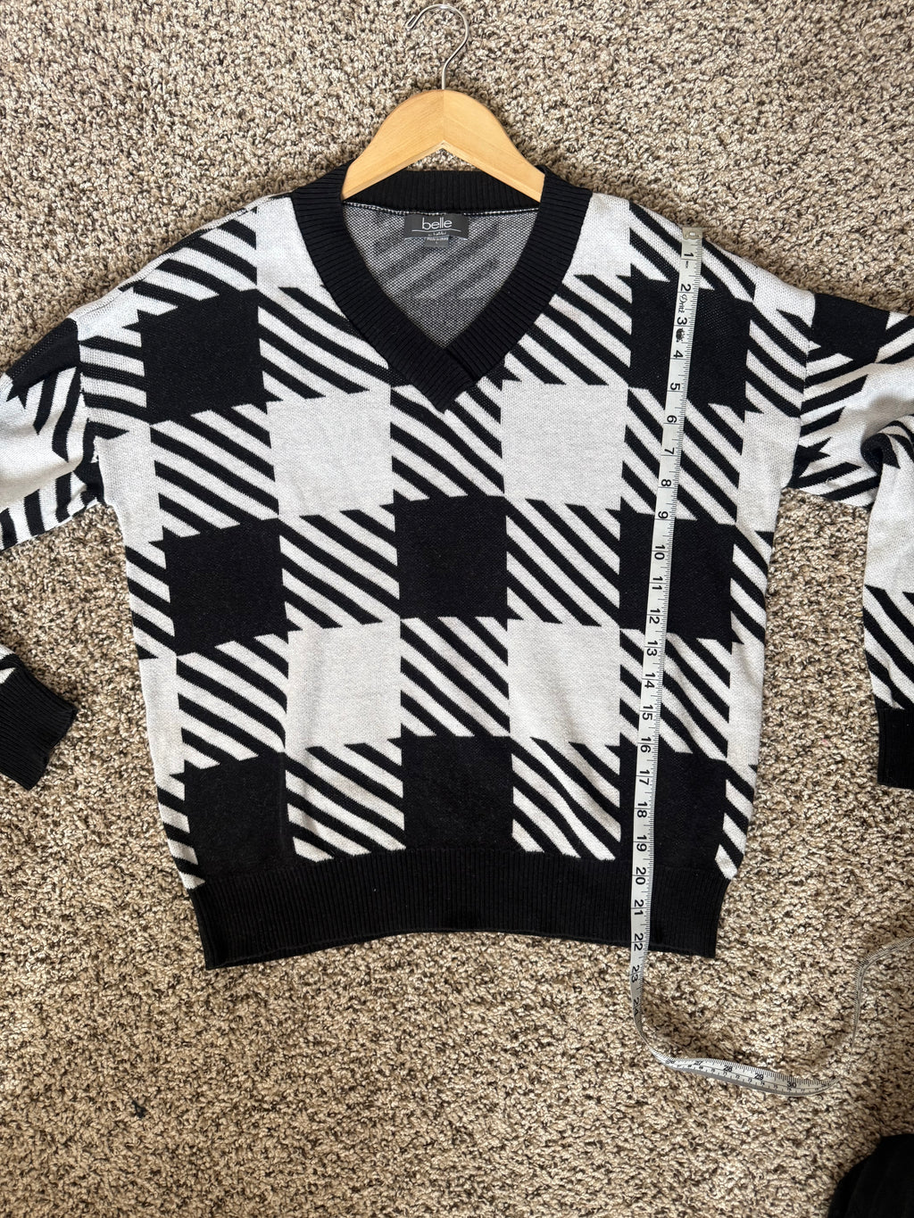 Belle by Beldini 60% Cotton 40% Viscose L Black and White Square Pattern Sweater
