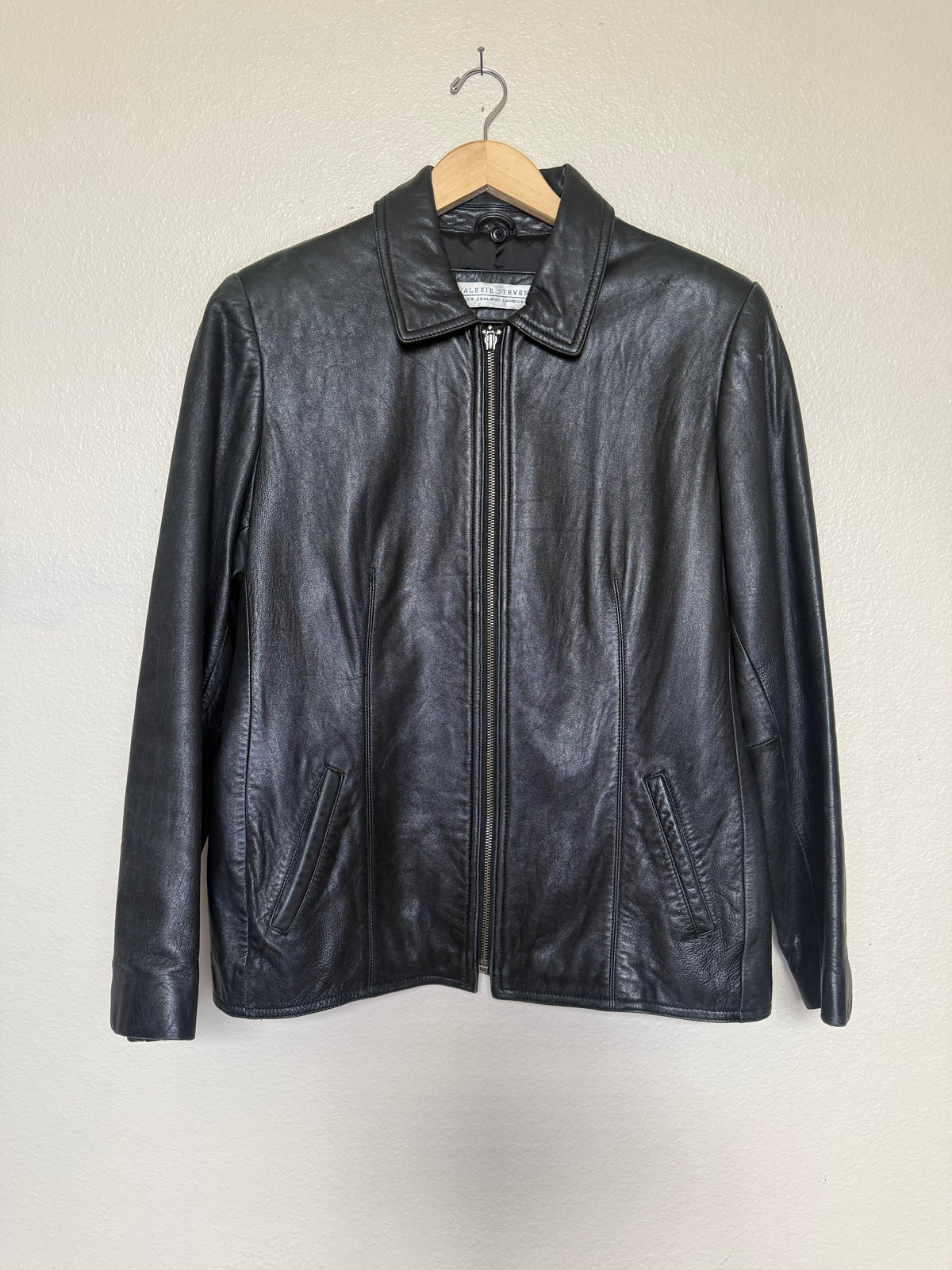 Valerie Stevens 100% Lambskin Size 12 Black Leather Zip Up Jacket