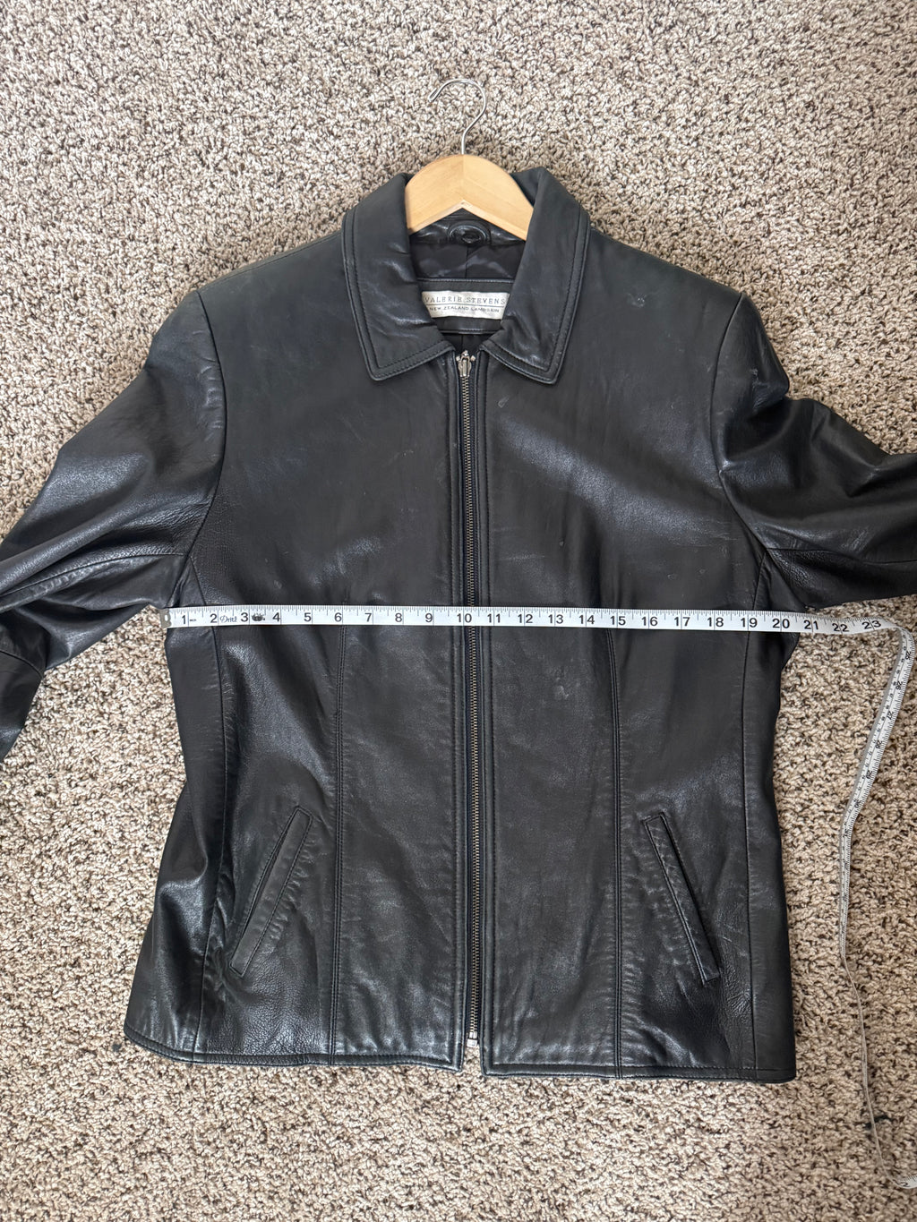 Valerie Stevens 100% Lambskin Size 12 Black Leather Zip Up Jacket