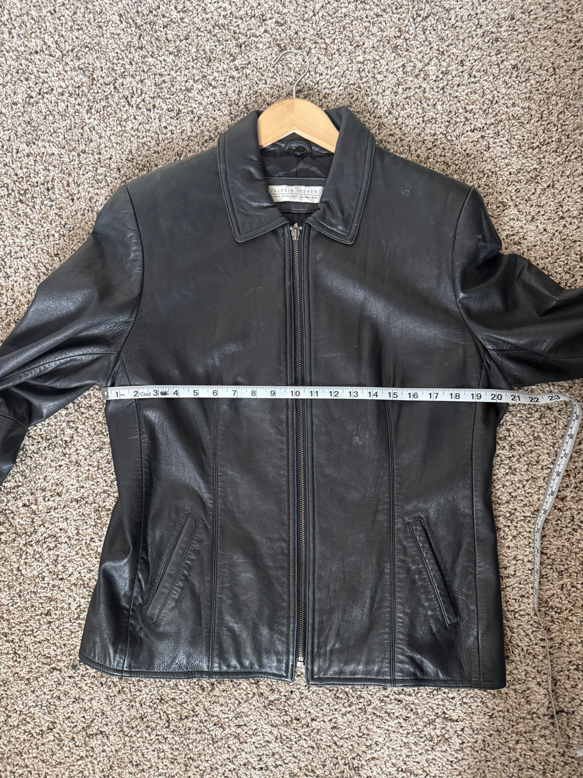Valerie Stevens 100% Lambskin Size 12 Black Leather Zip Up Jacket