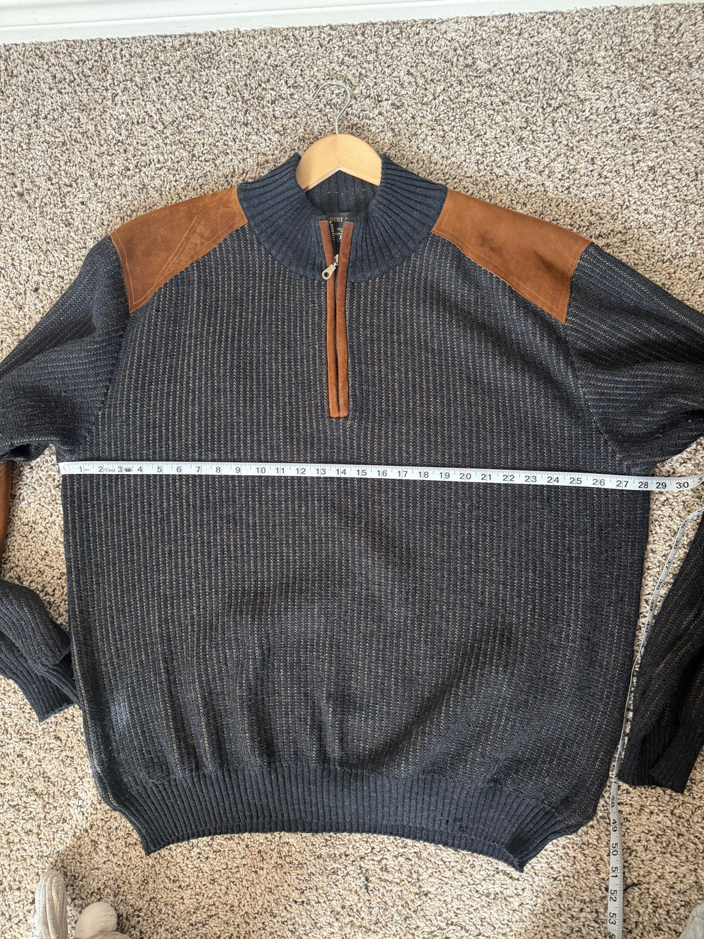 Robert Banks 100% Merino Wool XXLT Black and Brown Quarter Zip