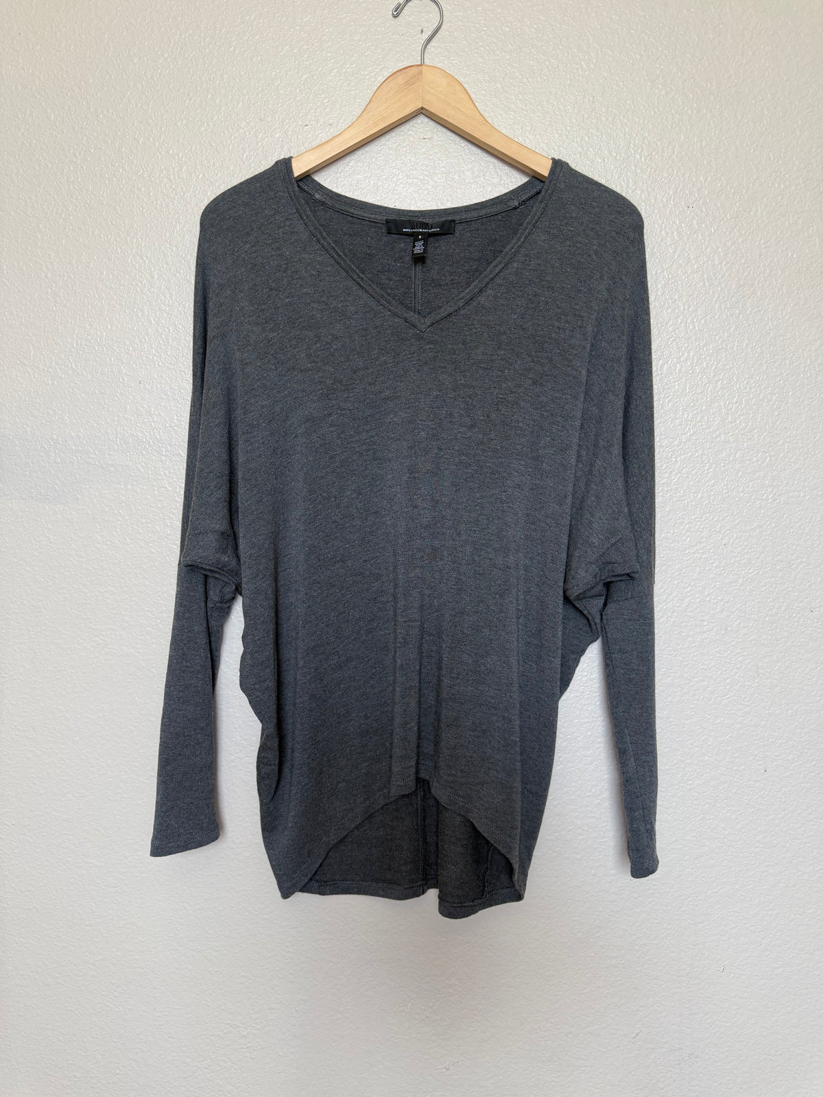 White House Black Market 96% Modal 4% Spandex Grey V-Neck Batwing Top