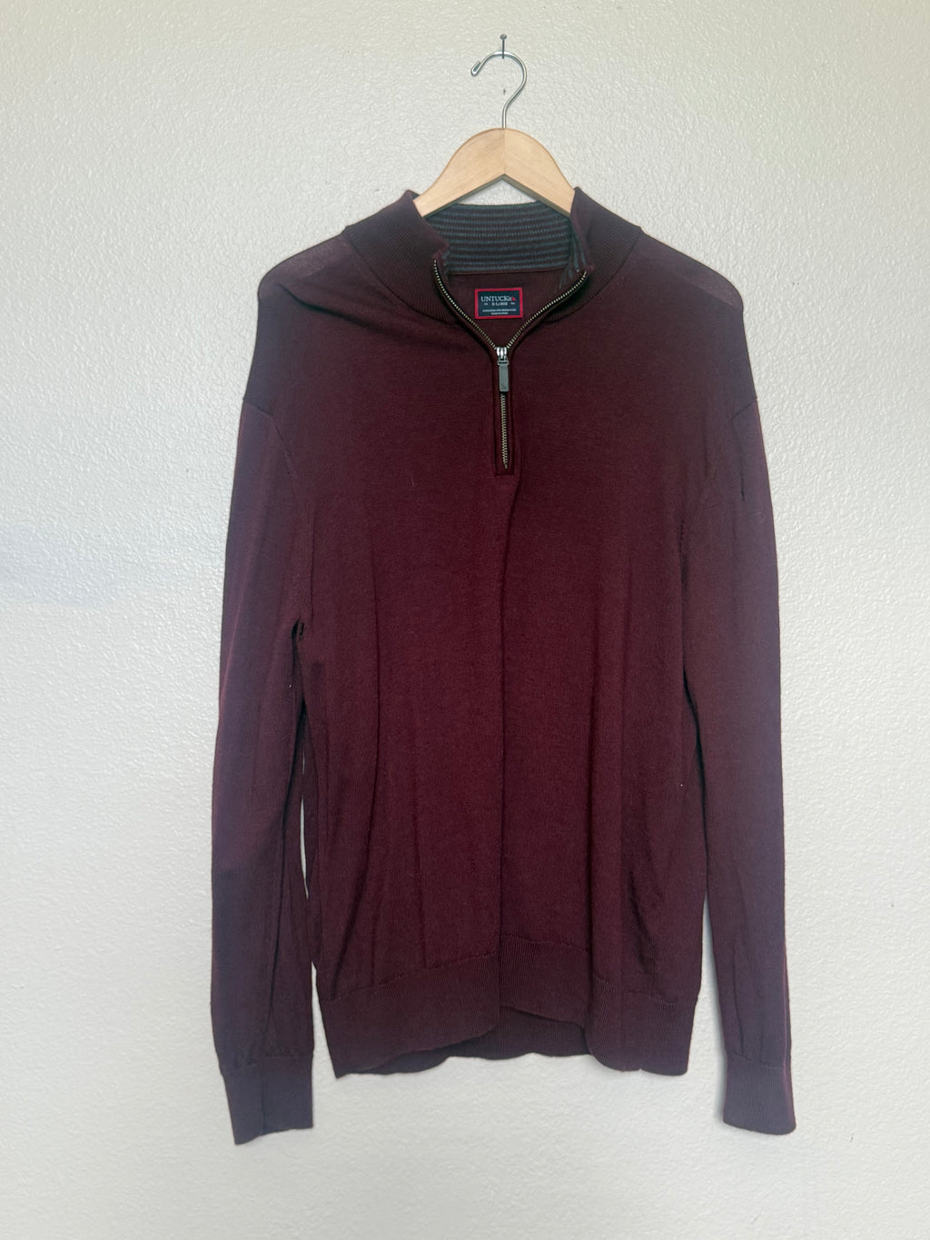 UNTUCKit 100% Extra Fine Merino Wool XL Maroon Quarterzip