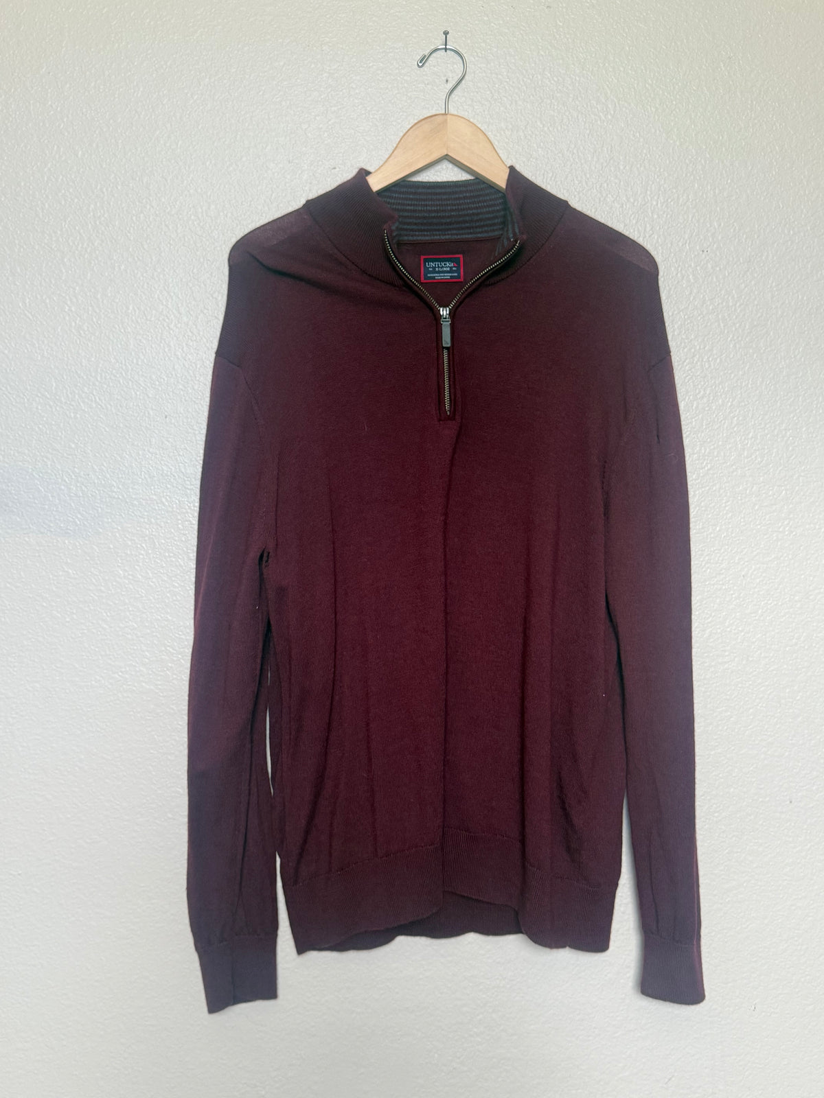 UNTUCKit 100% Extra Fine Merino Wool XL Maroon Quarterzip