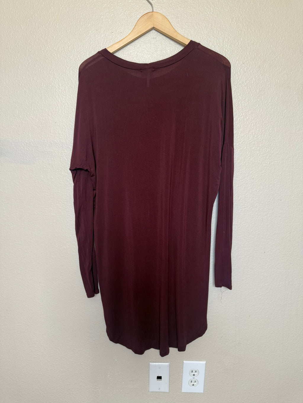 LA Made 95% Micromodal 5% Spandex M Maroon Longsleeve Long Shirt/Dress