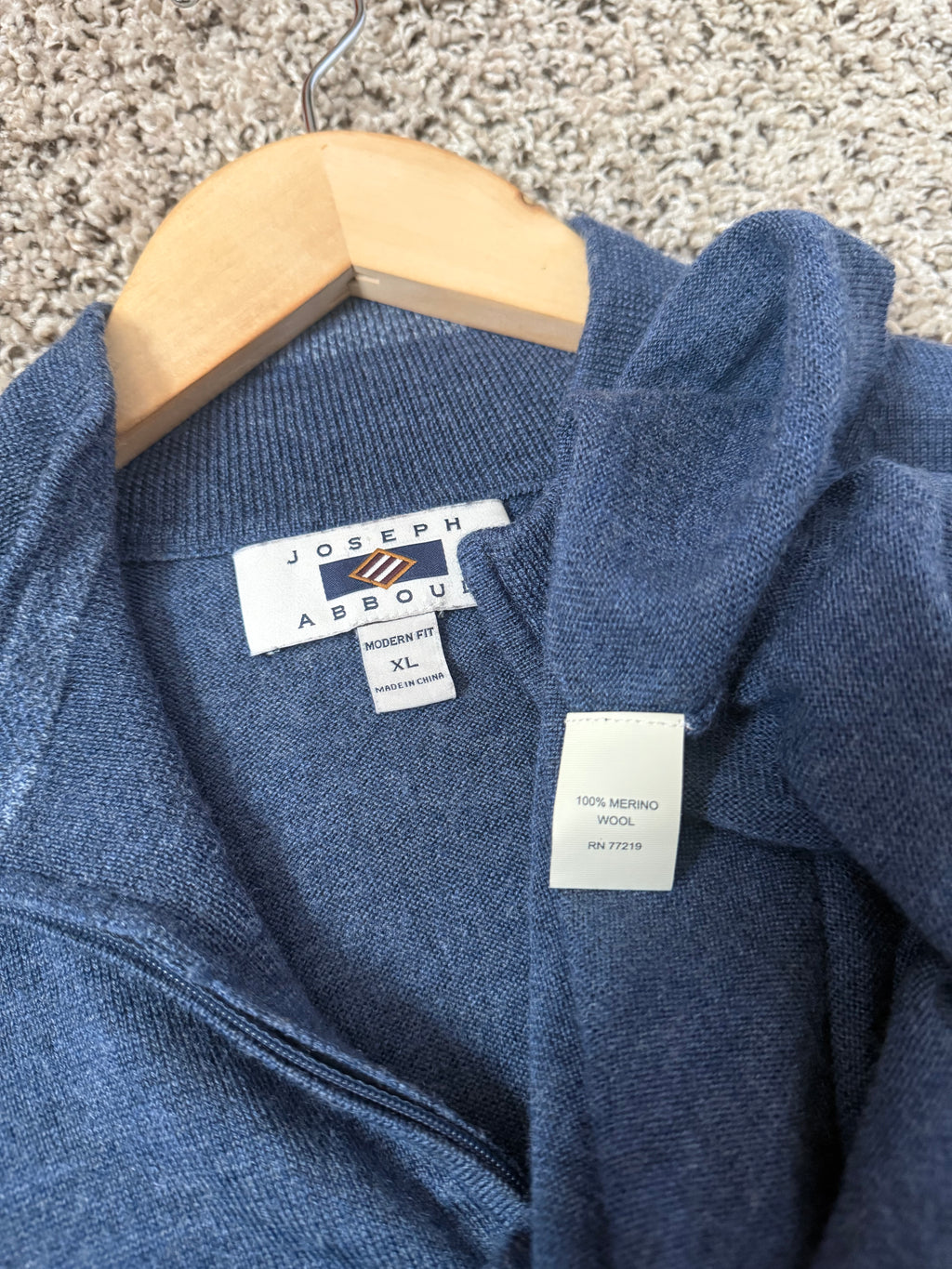 Joseph Abboud 100% Merino Wool Men's XL Navy Blue Quarter Zip