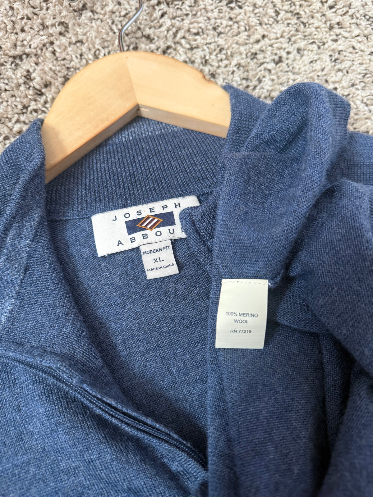 Joseph Abboud 100% Merino Wool Men's XL Navy Blue Quarter Zip