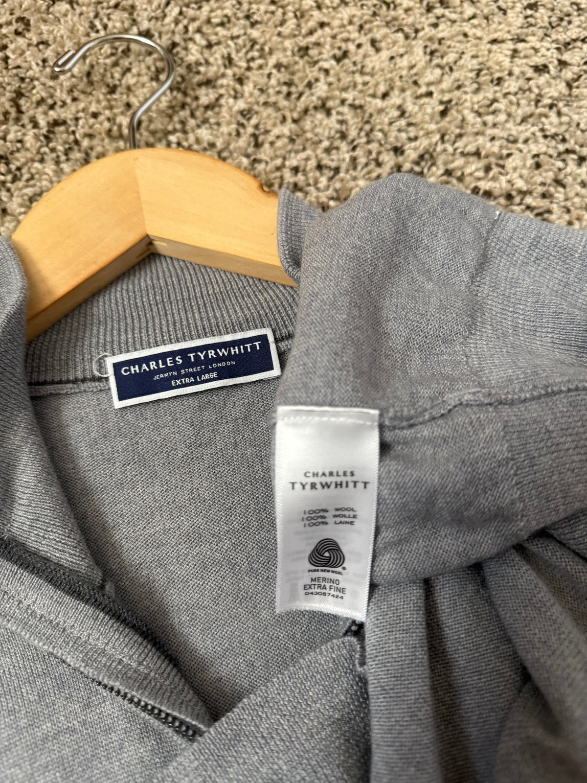 Charles Tyrwhitt 100% Merino Wool Men's XL Grey Quarter Zip