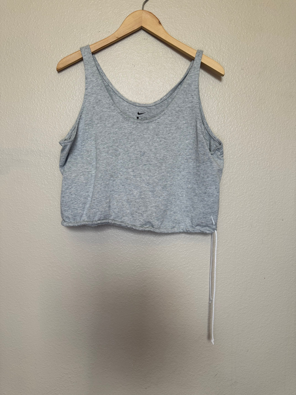 Nike 100% Cotton Women's L Grey Cropped Workout Tank
