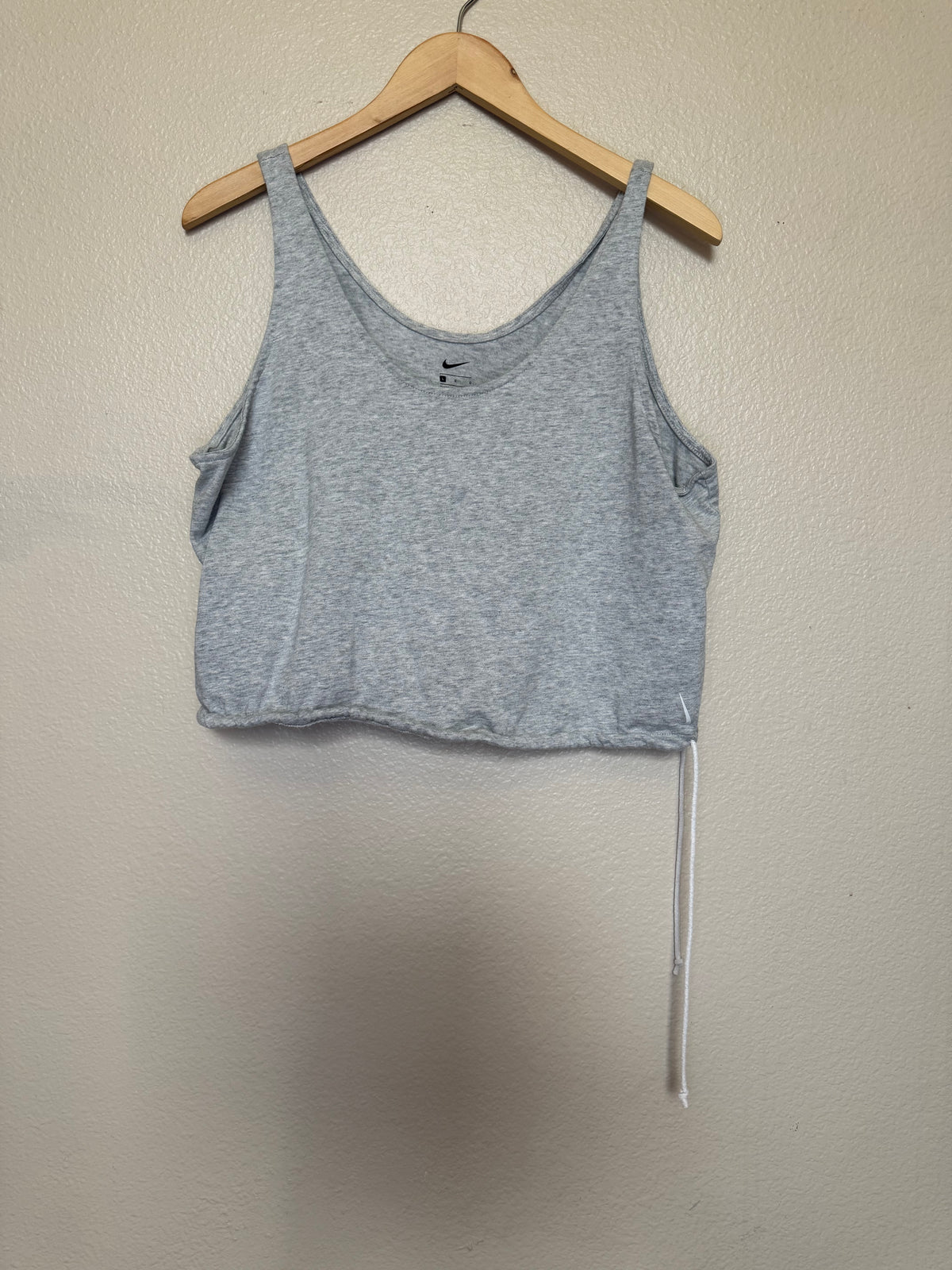 Nike 100% Cotton Women's L Grey Cropped Workout Tank