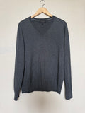 Banana Republic 55% Cotton 35% Viscose 10% Silk 3% Cashmere L Grey Knit V-Neck
