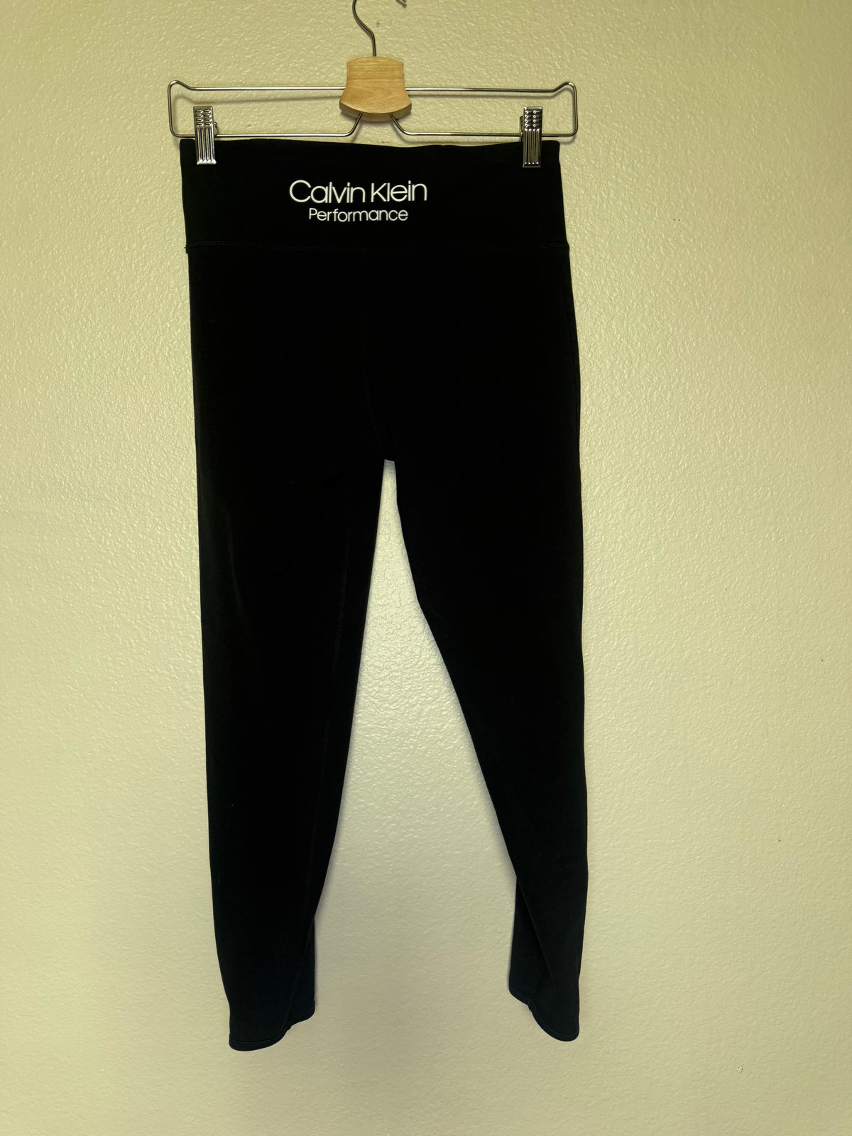 Calvin Klein 90% Cotton 10% Spandex M Black Capri Legging