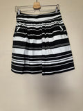 Banana Republic 97% Cotton 3% Spandex Size 2 Black and White Striped Balloon Hem Bubble Mini Skirt