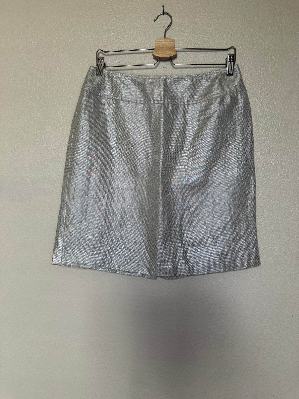 Jon Rickie Freeman 54% Linen 43% Cotton 3% Metallic Size 10 Light Tan Pearl/Metallic Pencil Skirt