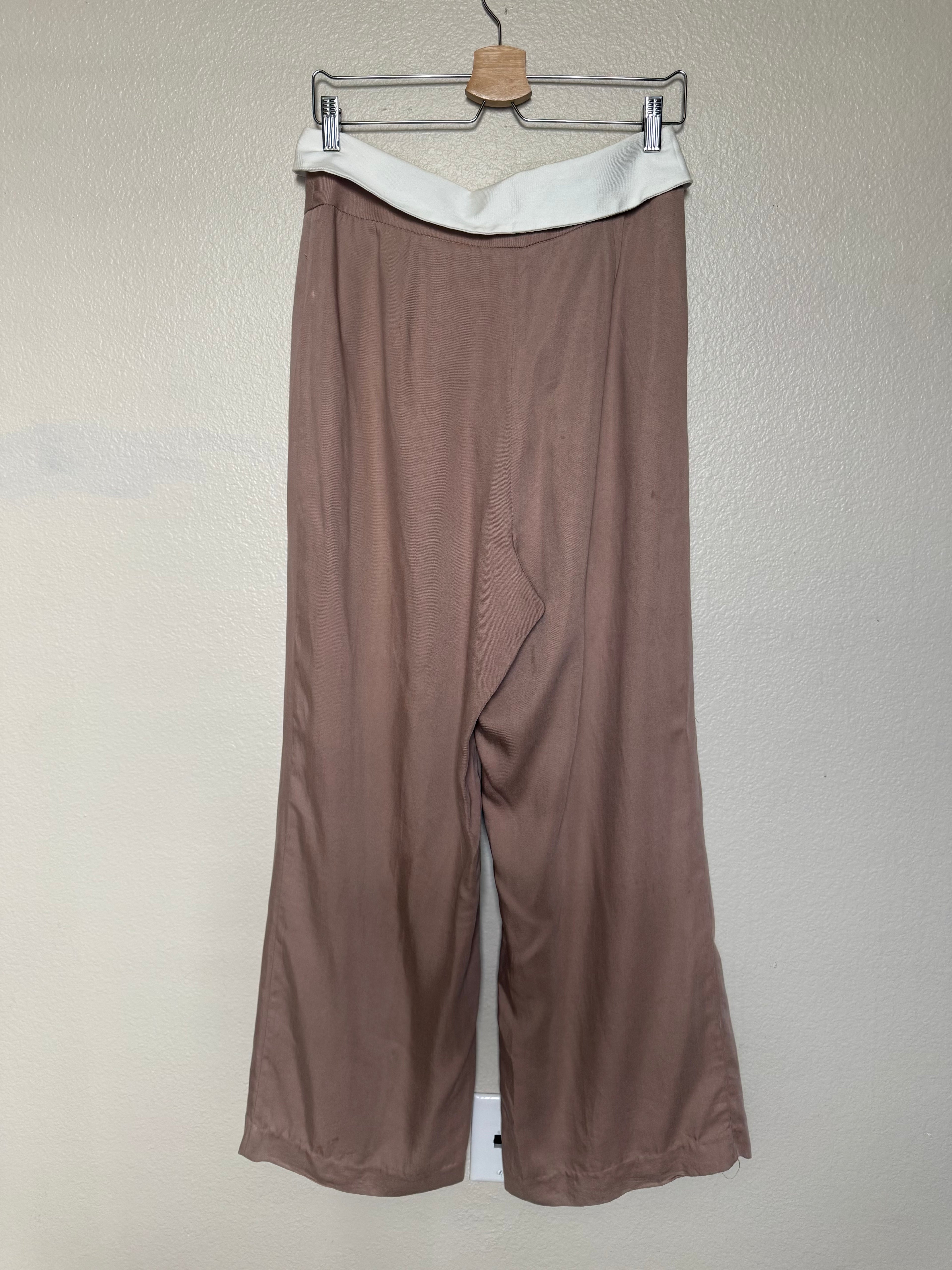 The Noli Shop 100% Tencel Size 8 Light Brown Straight Leg Pants With White Waistband