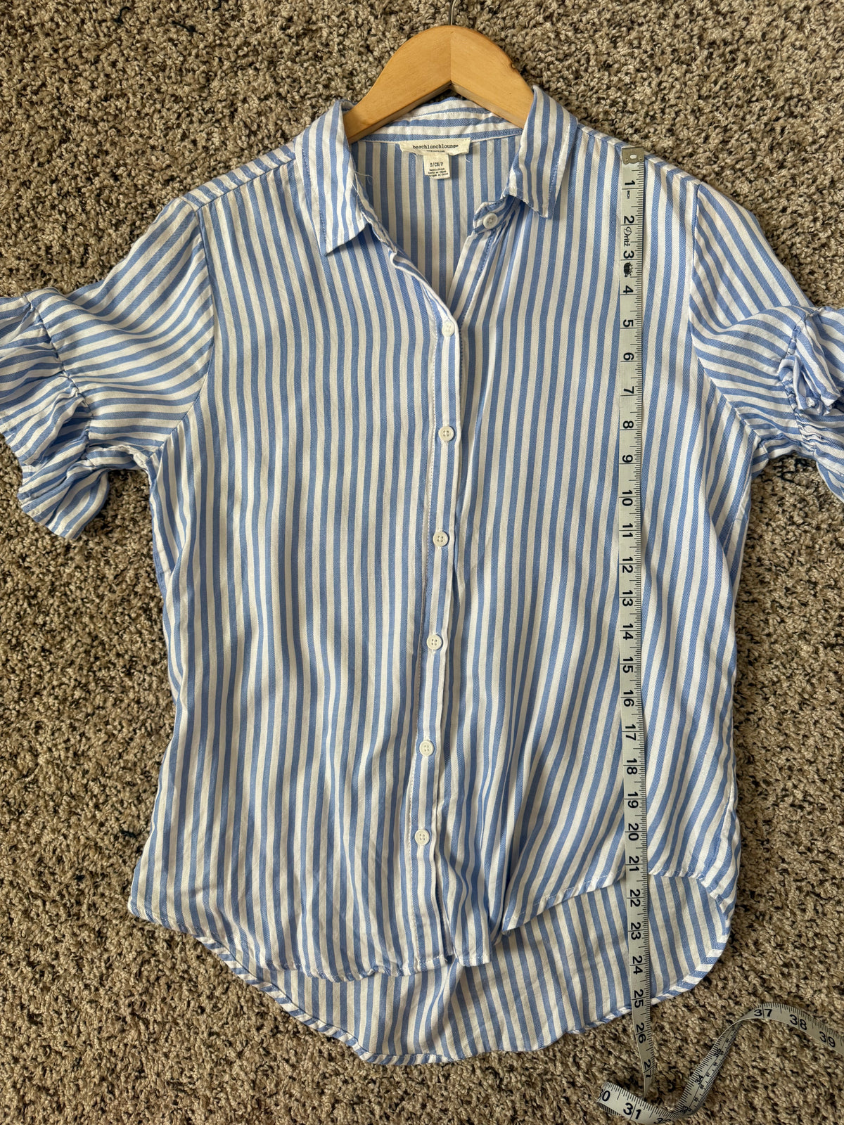 beachlunchlounge 73% Rayon 27% Lyocell S Blue and White Striped Button Down