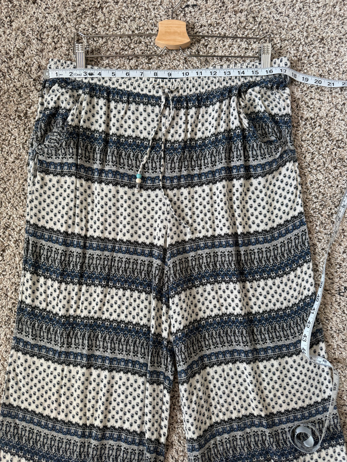 American Eagle 100% Viscose L Blue and Off-White Striped Pajama Pants