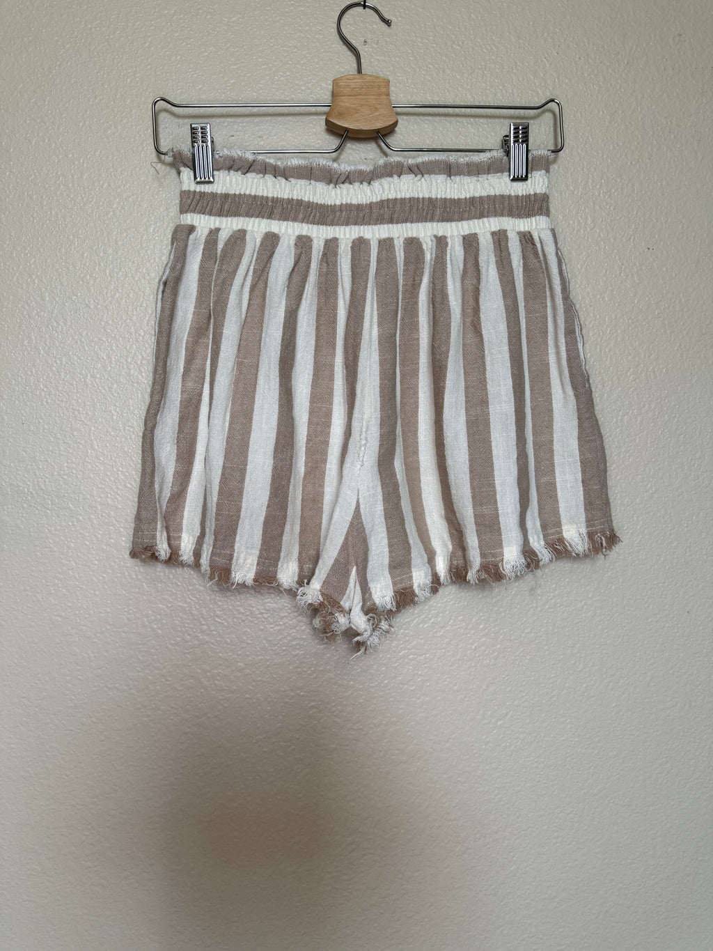 Umgee 55% Linen 45% Cotton S Tan and White Striped Paperbag Waistband Shorts
