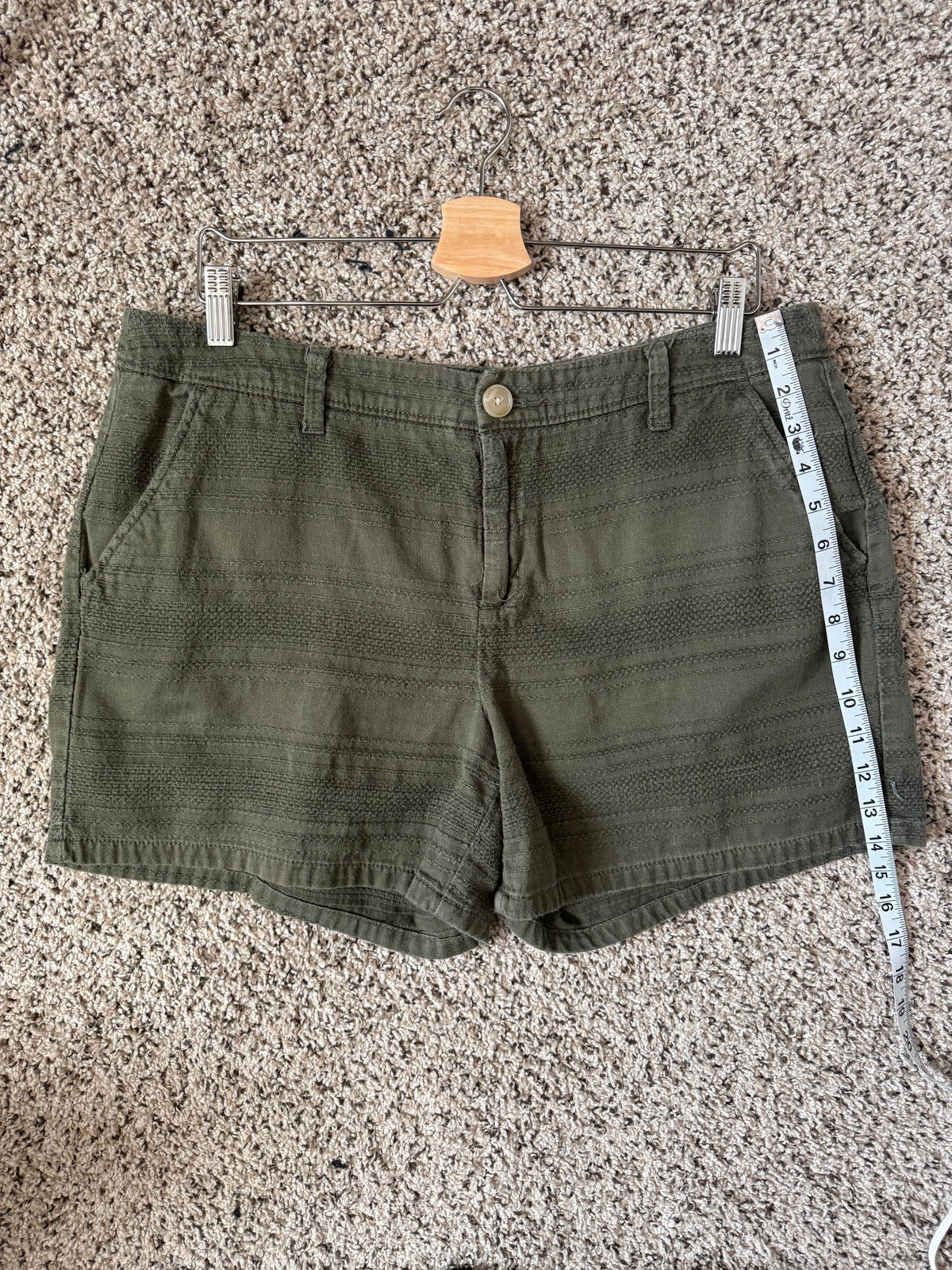 Liz Clairborne 100% Cotton Size 12 Forest Green Shorts