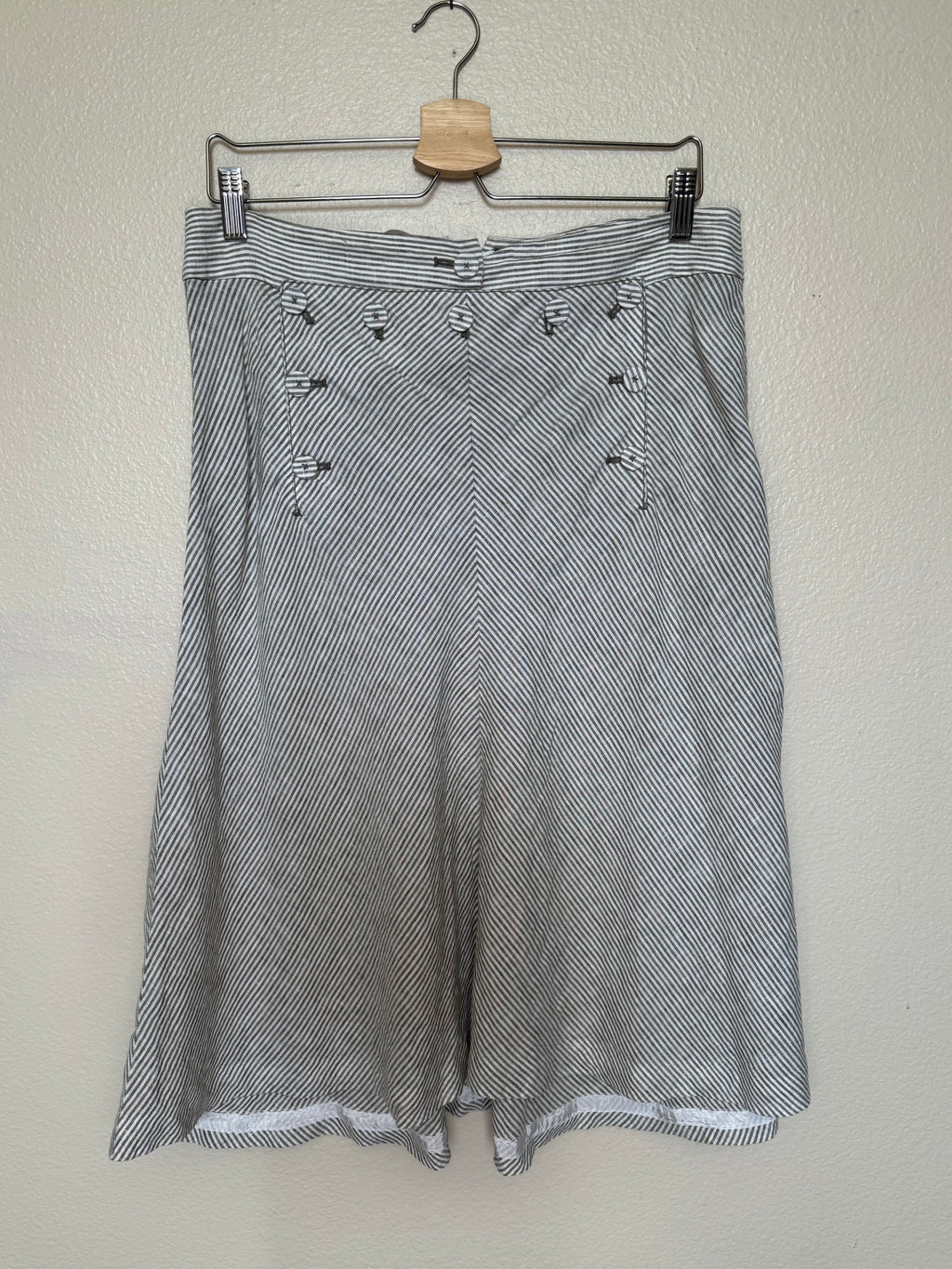 J. Crew 100% Linen Size 8 Button Detail Midi Skirt