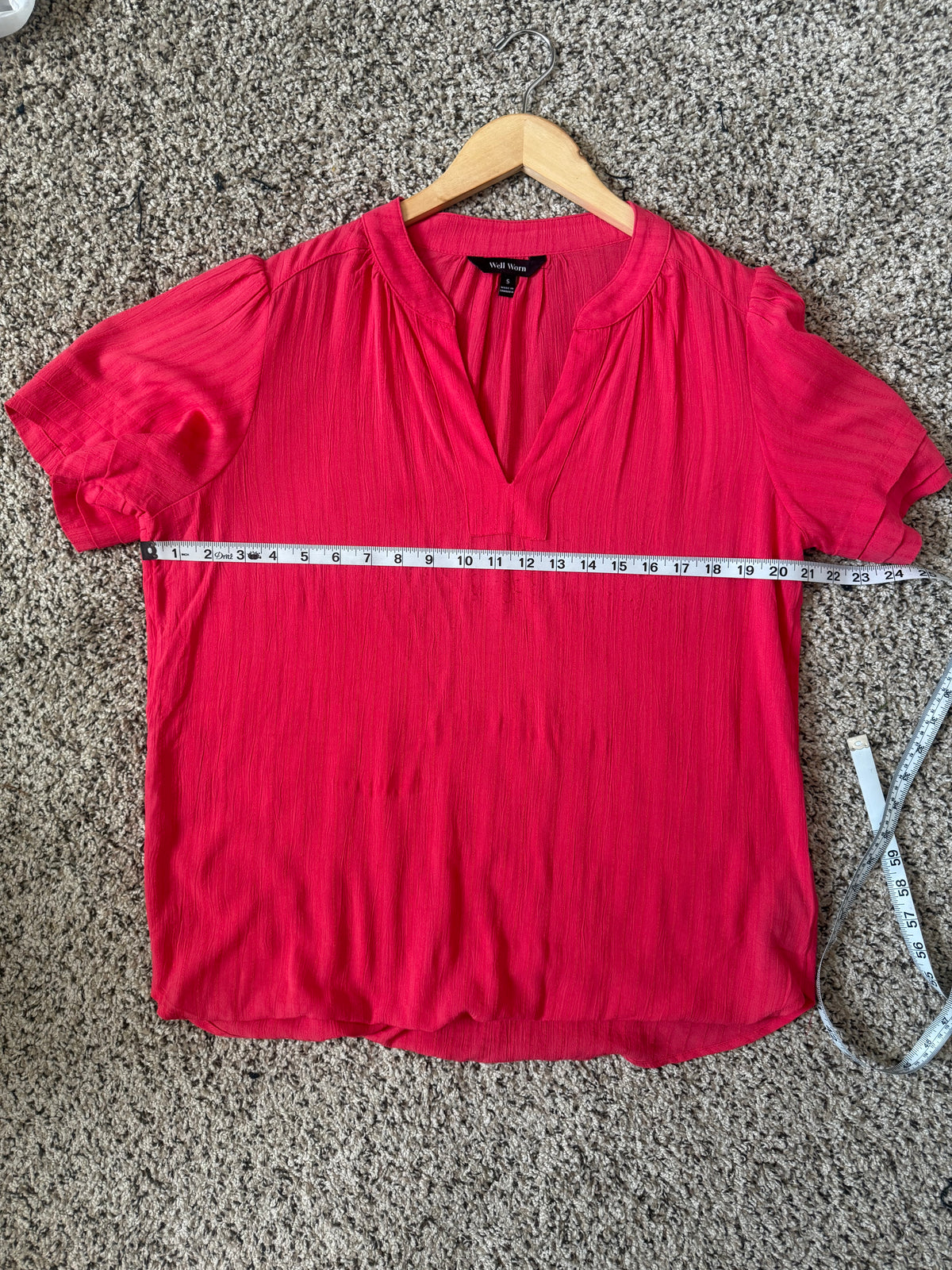 Well Worn 100% Viscose S Bright Red-Orange V-Neck Short Sleeve