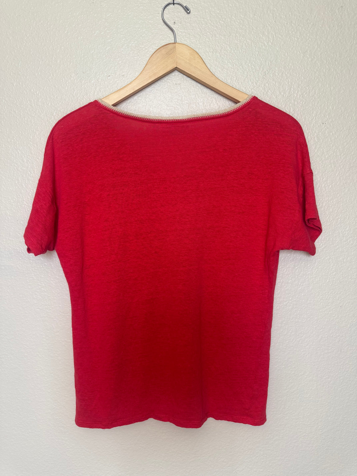 Chico's 100% Linen Size 0 Red V-Neck Short Sleeve