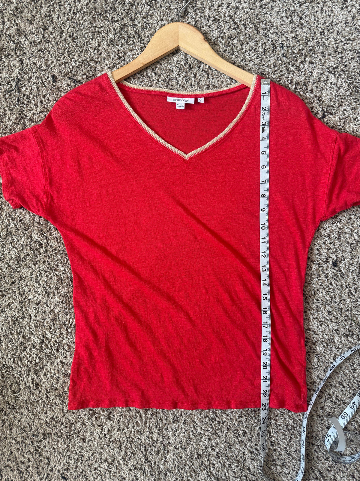 Chico's 100% Linen Size 0 Red V-Neck Short Sleeve