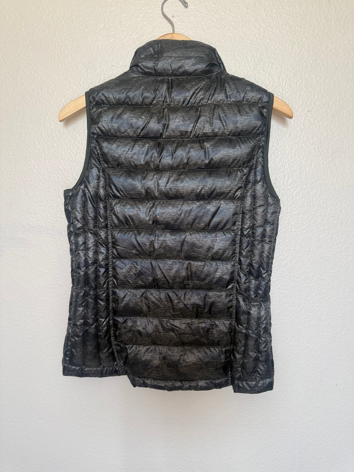 32 Degree Heat 90% Down 10% Feathers S Forest Green Army Print Packable Down