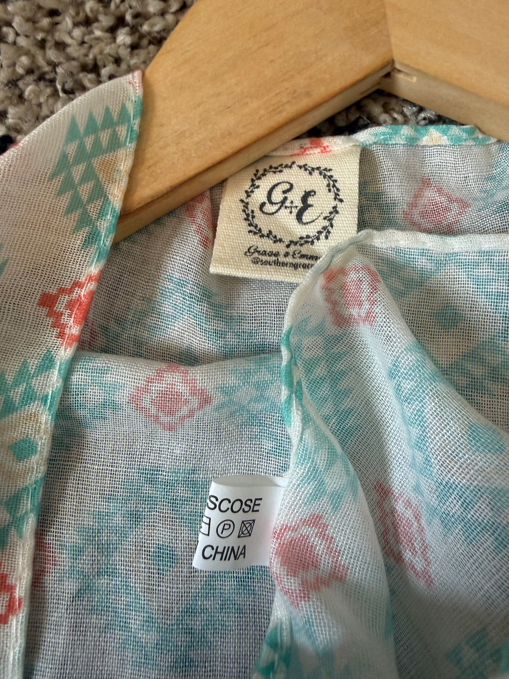 Grace & Emma 100% Viscose One Size White/Teal/Orange Flowy Tank Top Cardigan