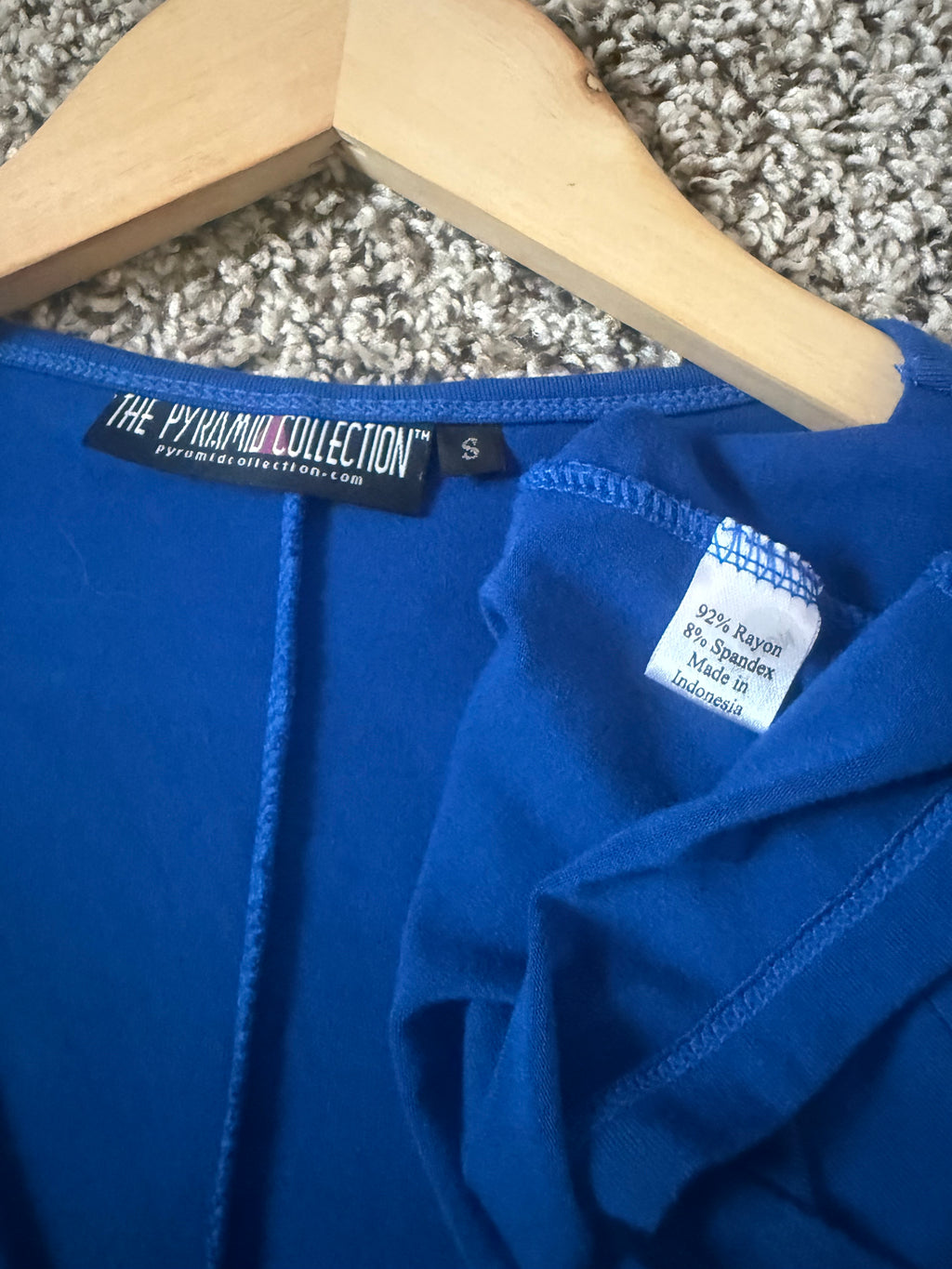The Pyramid Collection 92% Rayon 8% Spandex S Royal Blue Cowl Neck Tank Top