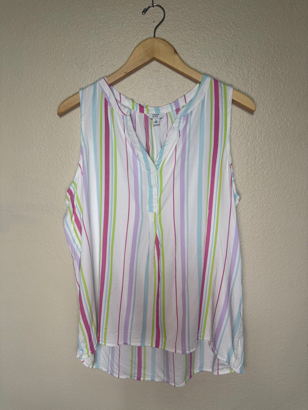 Crown & Ivy 97% Rayon 3% Spandex L Pastel Purple Green Red and Blue Striped V-Neck Tank Top