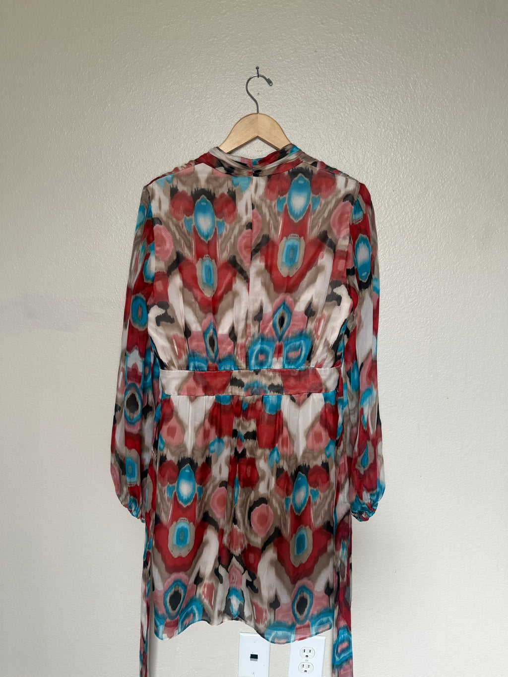Laundry by Shelli Segal 100% Silk Size 12 Blue Coral and Beige Patterned Dress
