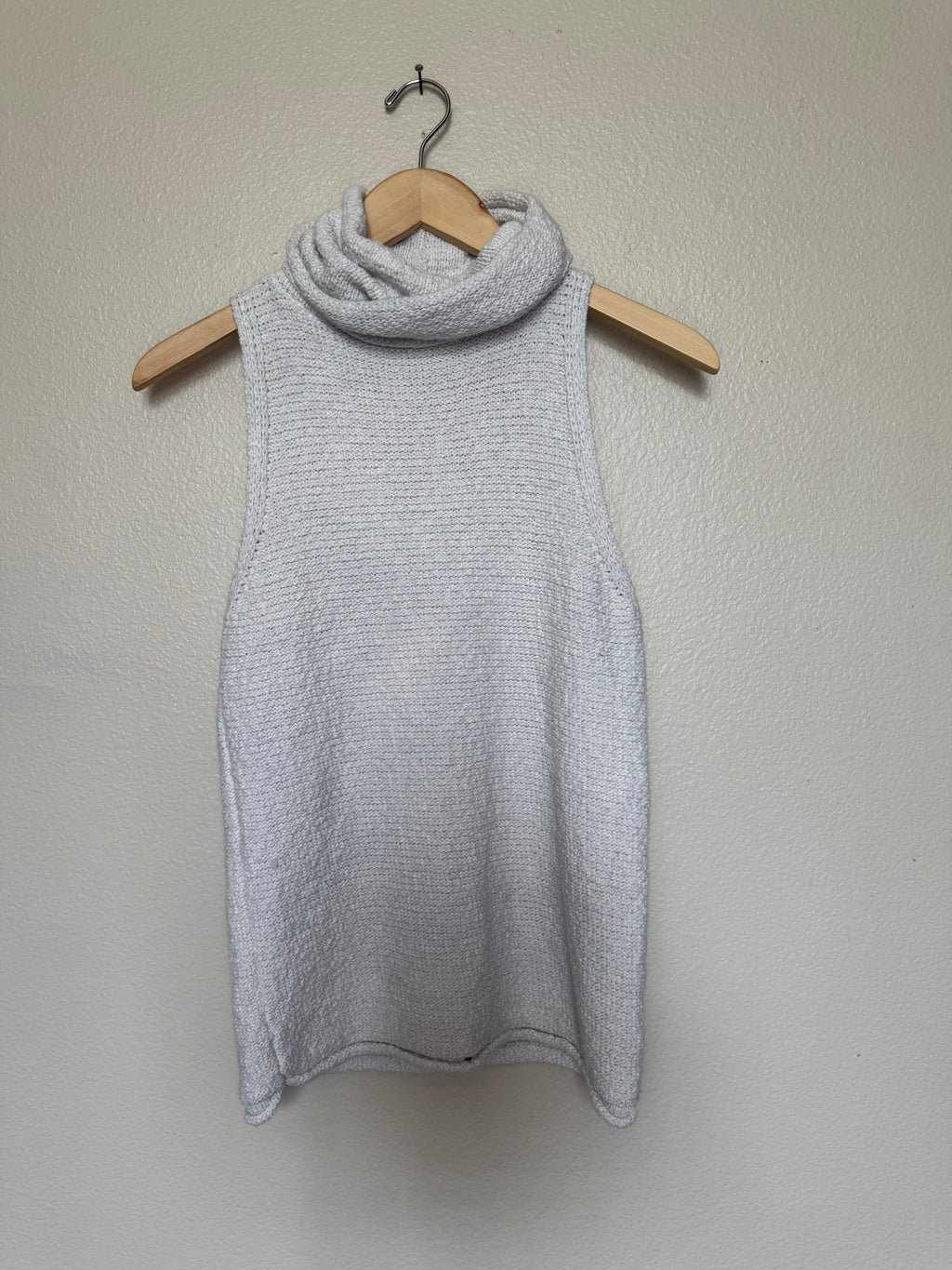 Velvet Heart 100% Cotton L Off White Turtleneck Tank Top