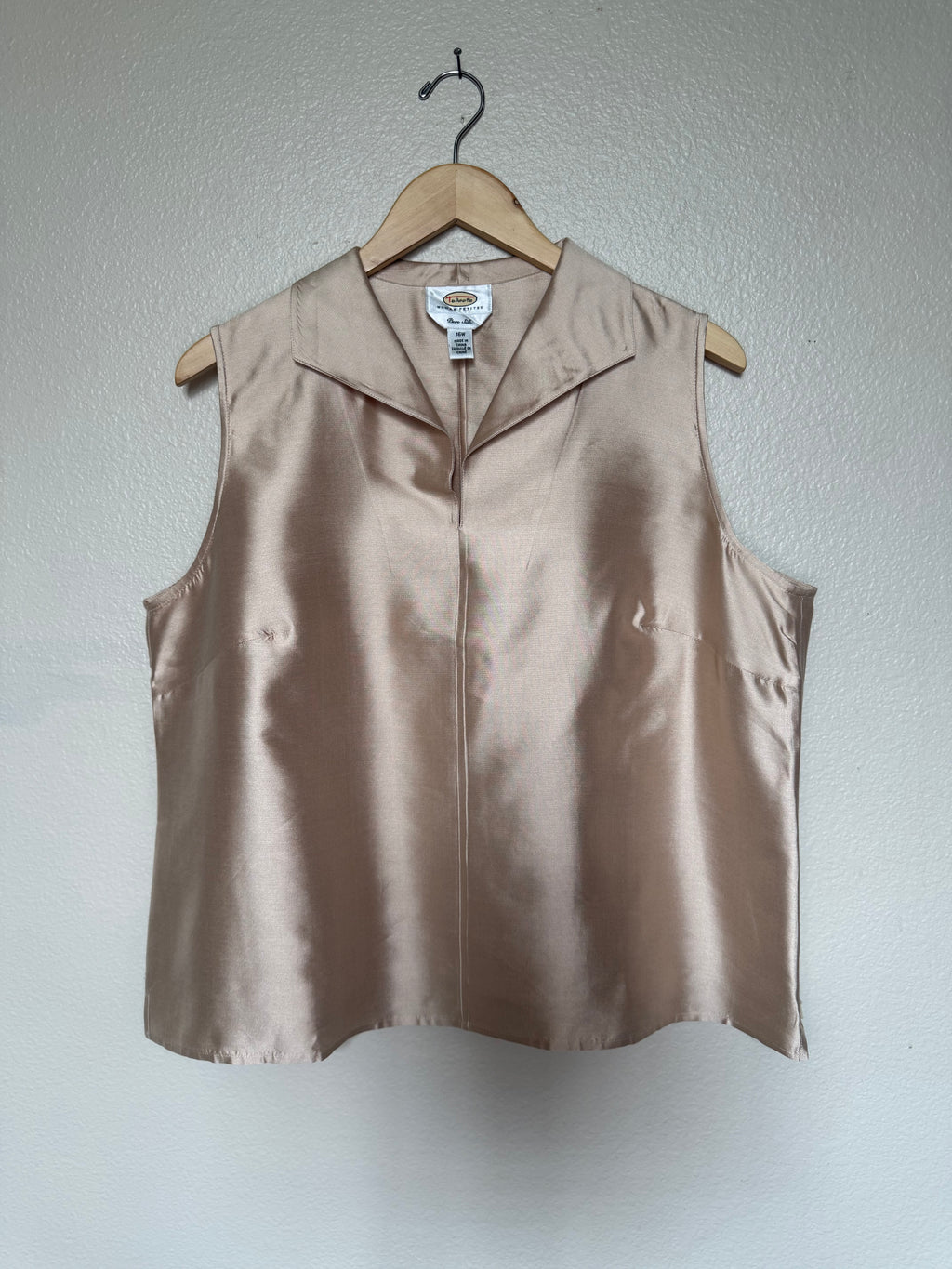 Talbots Women Petite 100% Silk Size 16W Pearly Champagne Collared Tank Top