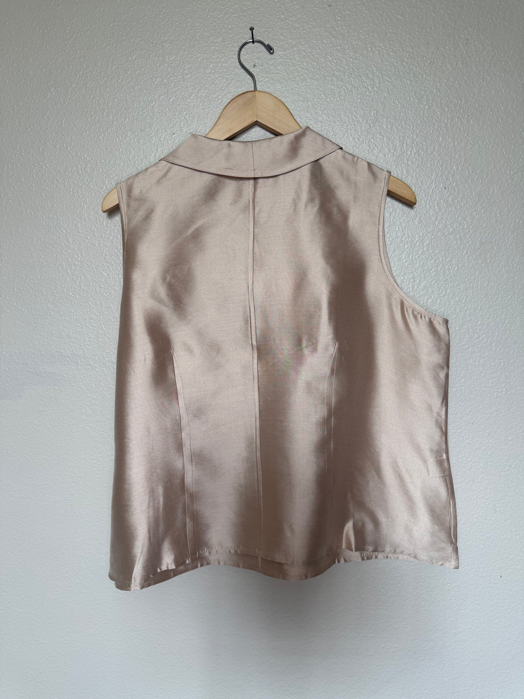 Talbots Women Petite 100% Silk Size 16W Pearly Champagne Collared Tank Top