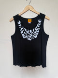 Ruby Rd. 96% Cotton 4% Spandex L Black Tank Top with 3D Black and White Cirlce Detail