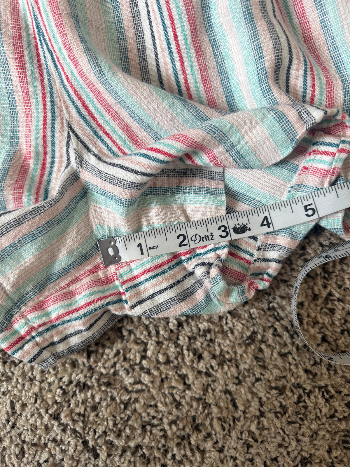 Oliviaceous 55% Linen 45% Cotton L Multi-Colored Striped Shorts