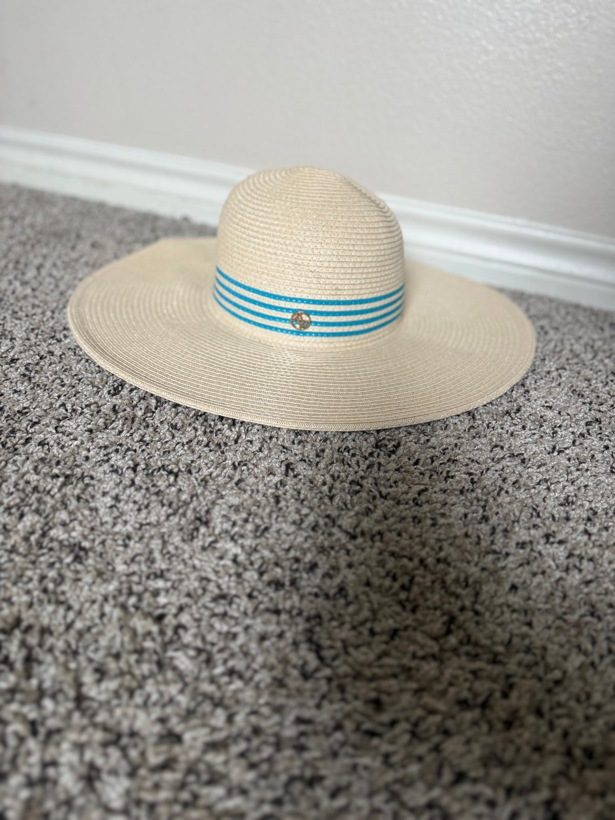 Adrienne Vittadini 100% Paper Straw Beige Floppy Sun Hat With Teal Weave