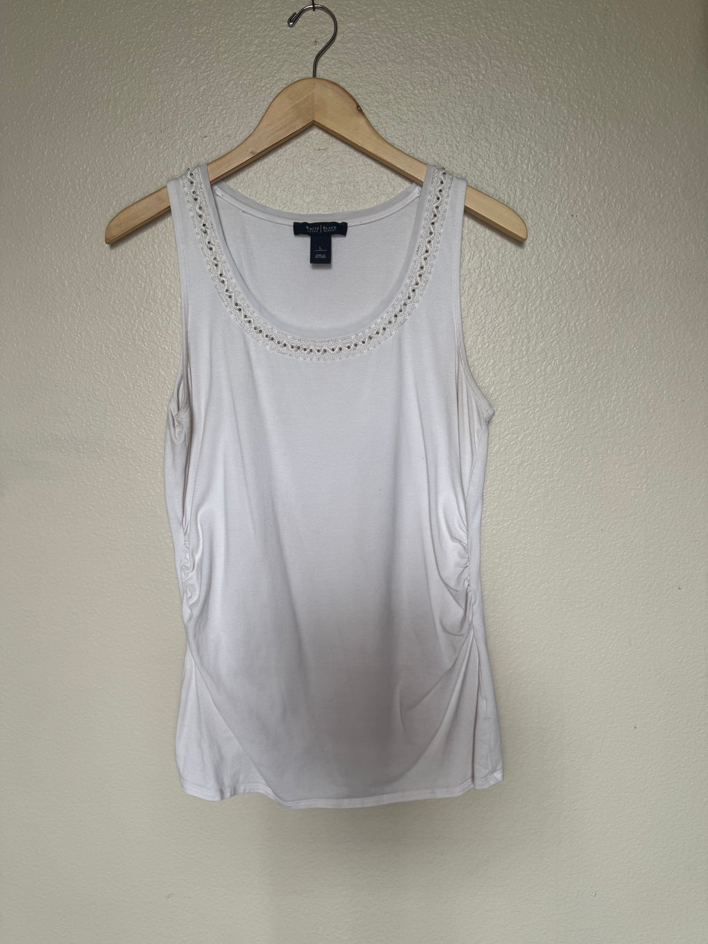 White House Black Market 57% Cotton 38% Modal 5% Spandex L White Tank Top With Beaded Neck Line