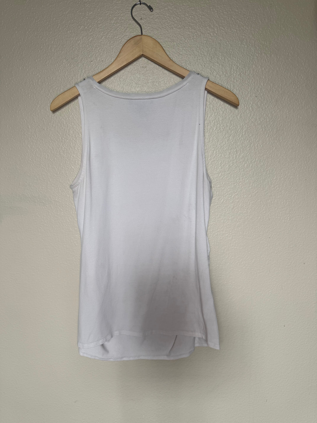 White House Black Market 57% Cotton 38% Modal 5% Spandex L White Tank Top With Beaded Neck Line
